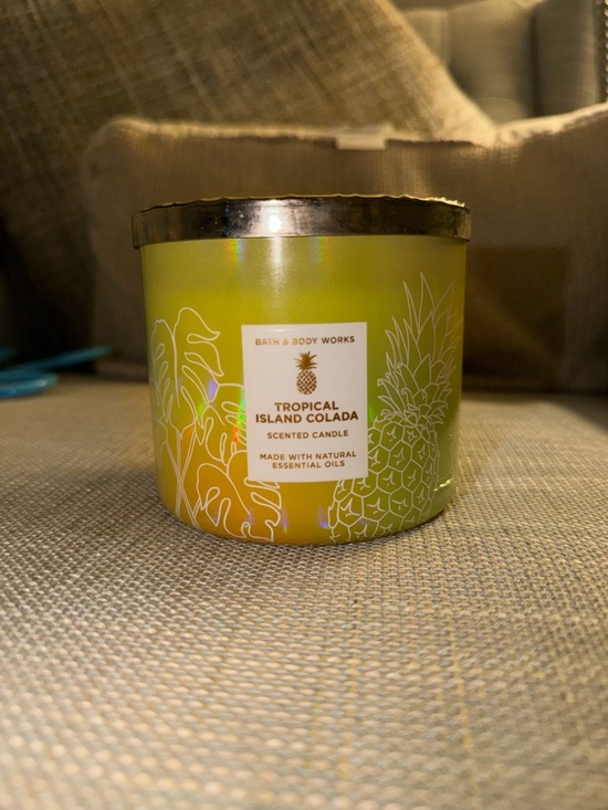 Bath & Body Works Other - Bath & Body Works Tropical Island Colada Candle